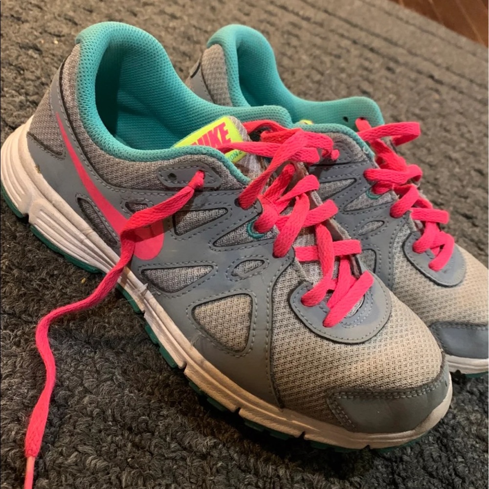 Girls Nike shoes